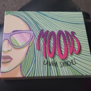 MOODS LAURA SANCHEZ EYESHADOW PALETTE
